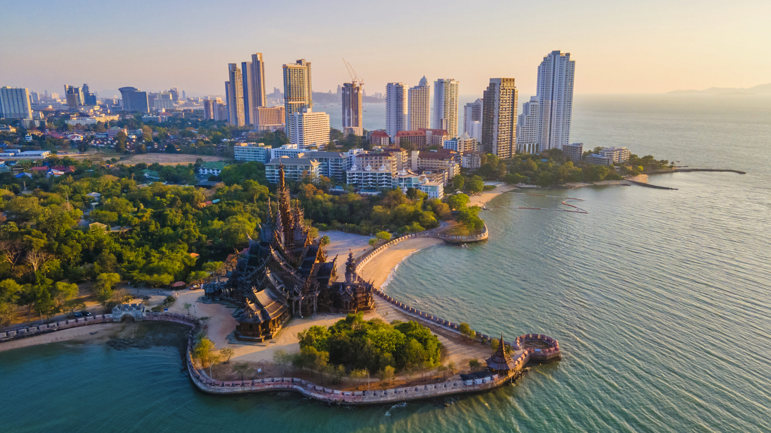ELEGANT BANGKOK & PHUKET & PATTAYA
