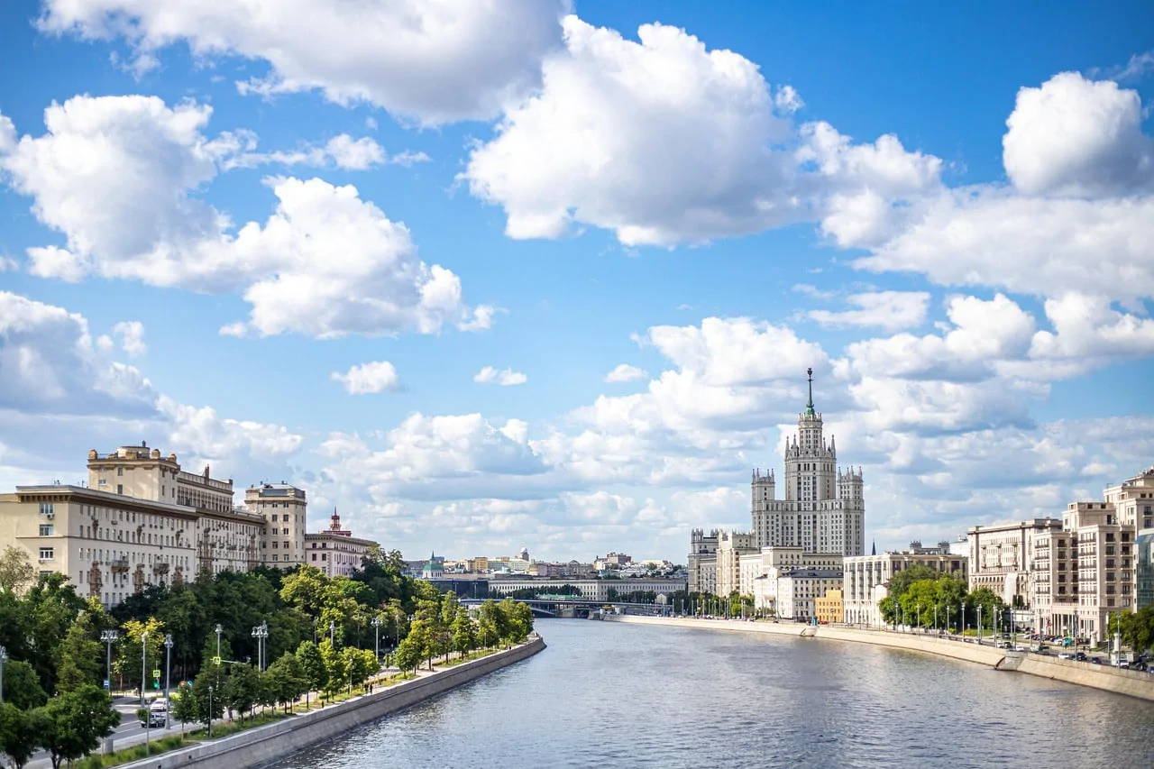 MOSKOVA & ST.PETERSBURG TURU