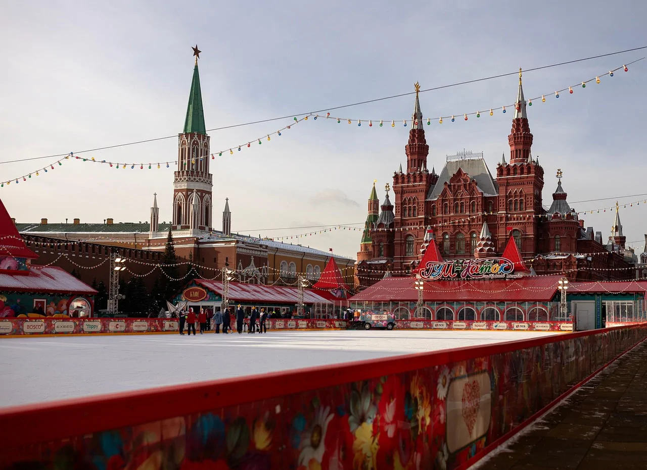 ST. PETERSBURG - THY İLE