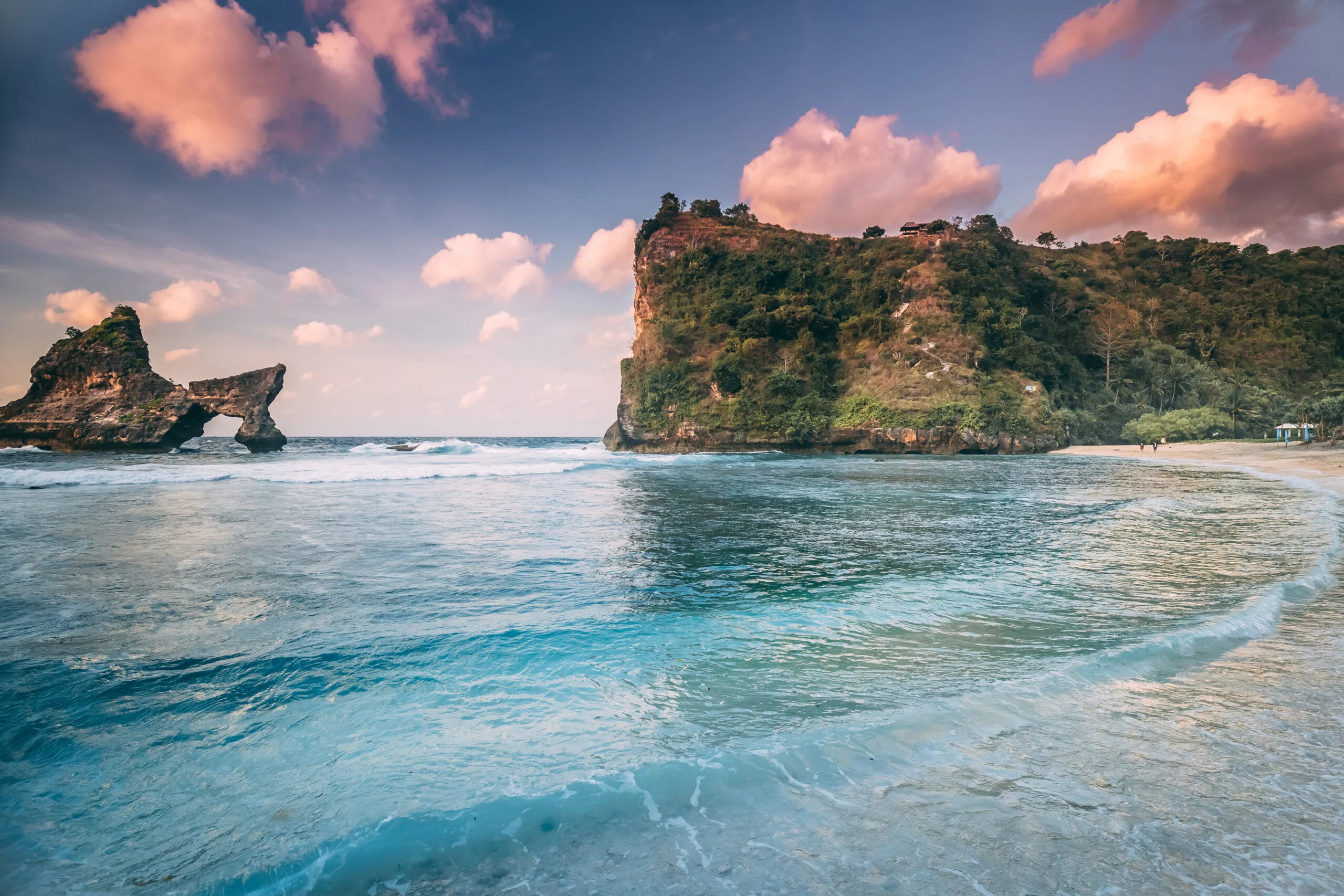 ELEGANT BALİ