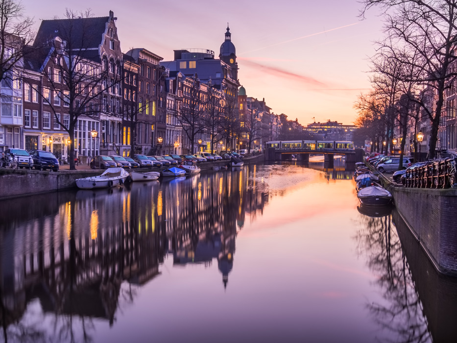 AMSTERDAM TURLARI