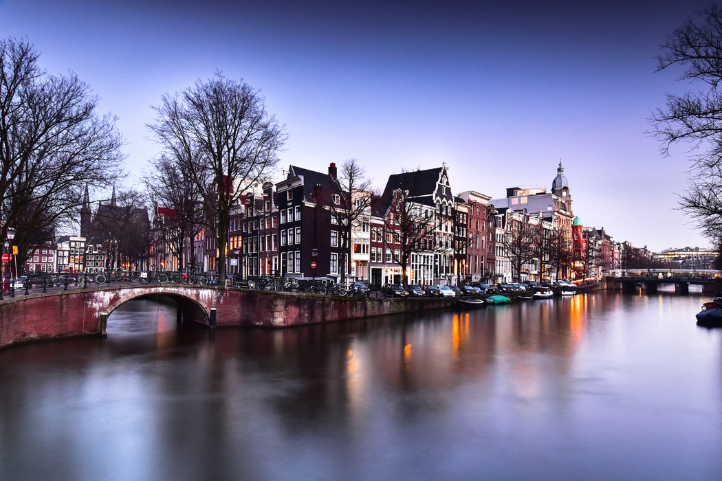AMSTERDAM TURLARI